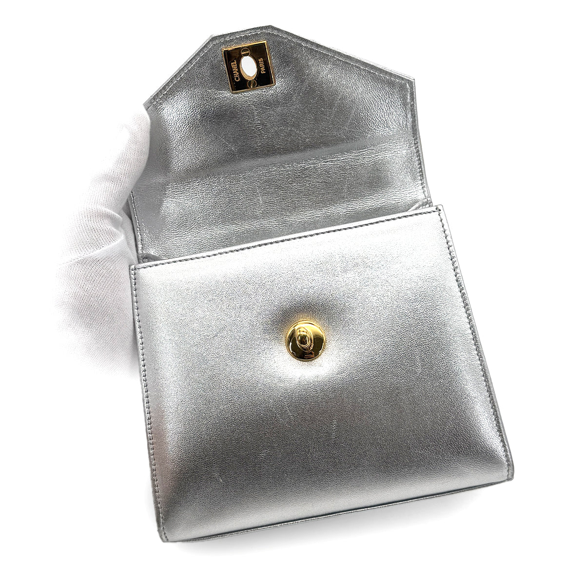 CHANEL VINTAGE HAND BAG SILVER LAMB SKIN 90275605