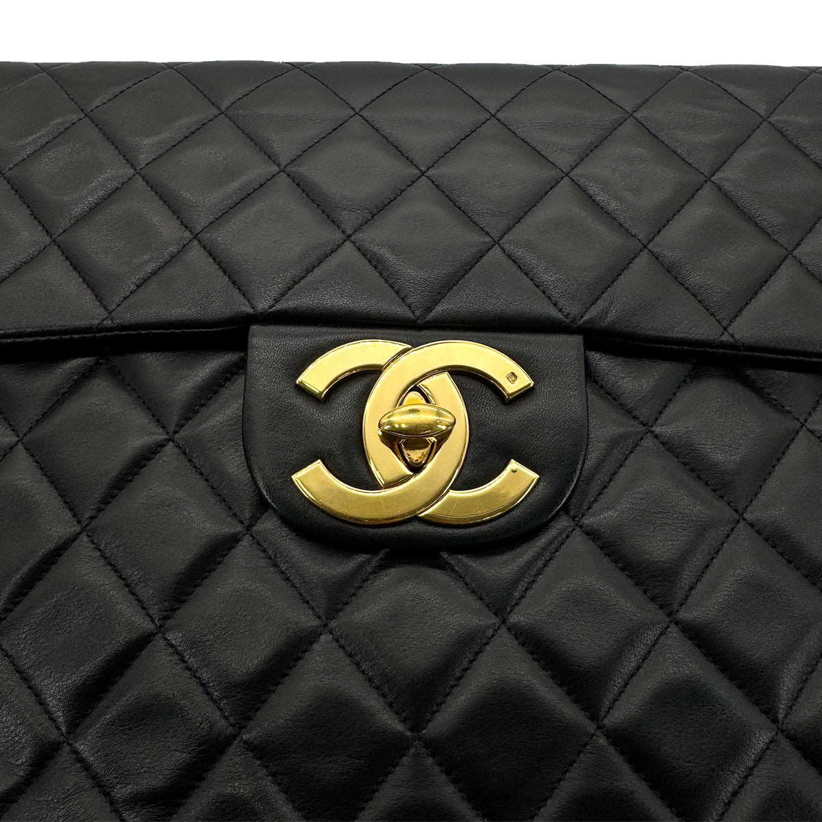 CHANEL VINTAGE MAXI MATELASSE 34 CHAIN SHOULDER BAG BLACK LAMB SKIN 90275623