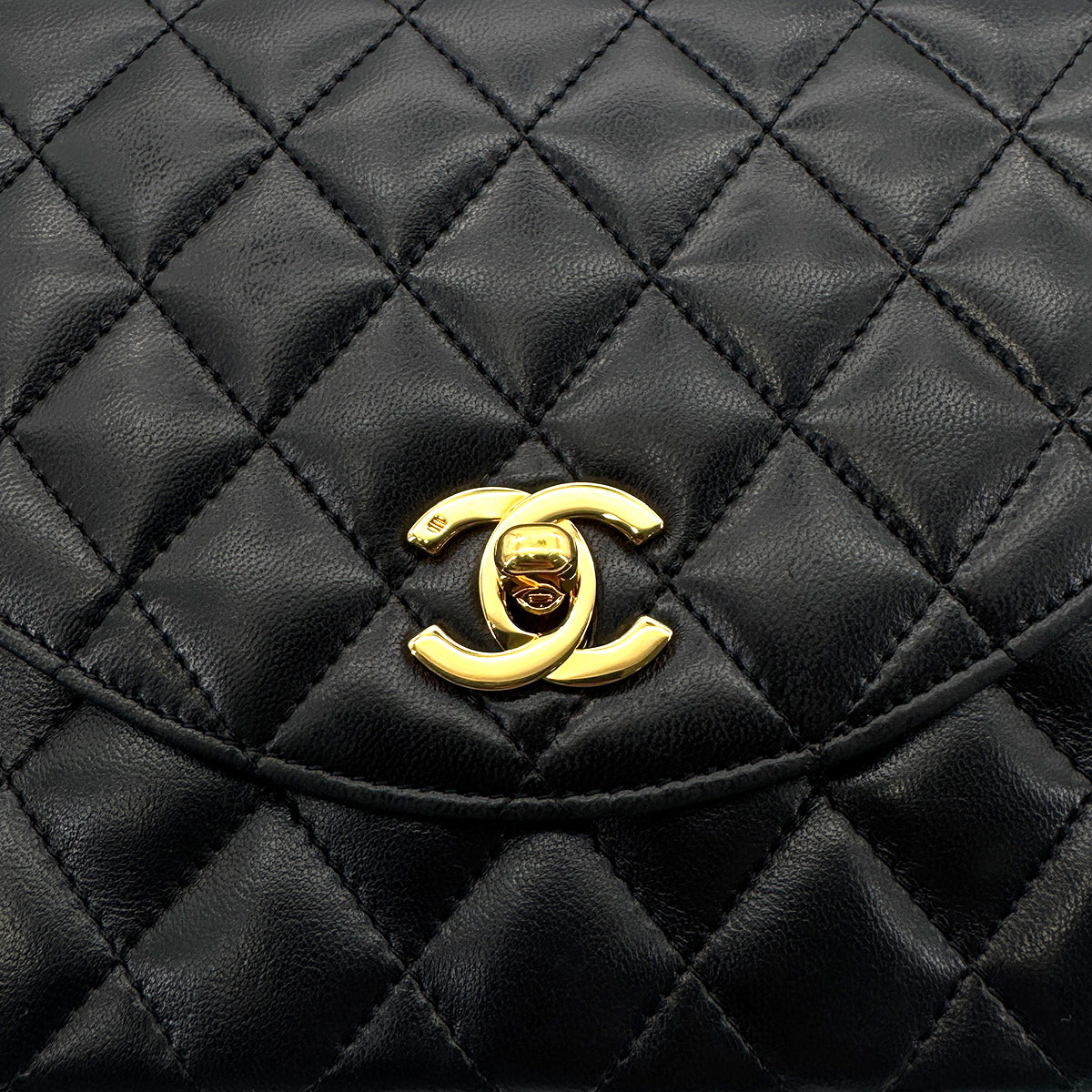 CHANEL VINTAGE HALF MOON CHAIN SHOULDER BAG BLACK LAMB SKIN 90275787