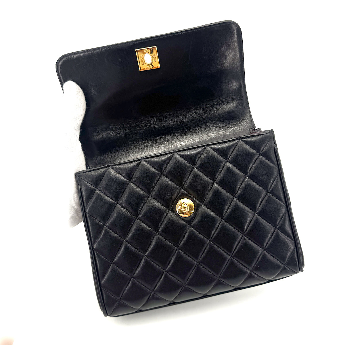 CHANEL VINTAGE HAND BAG BLACK LAMB SKIN 90275913