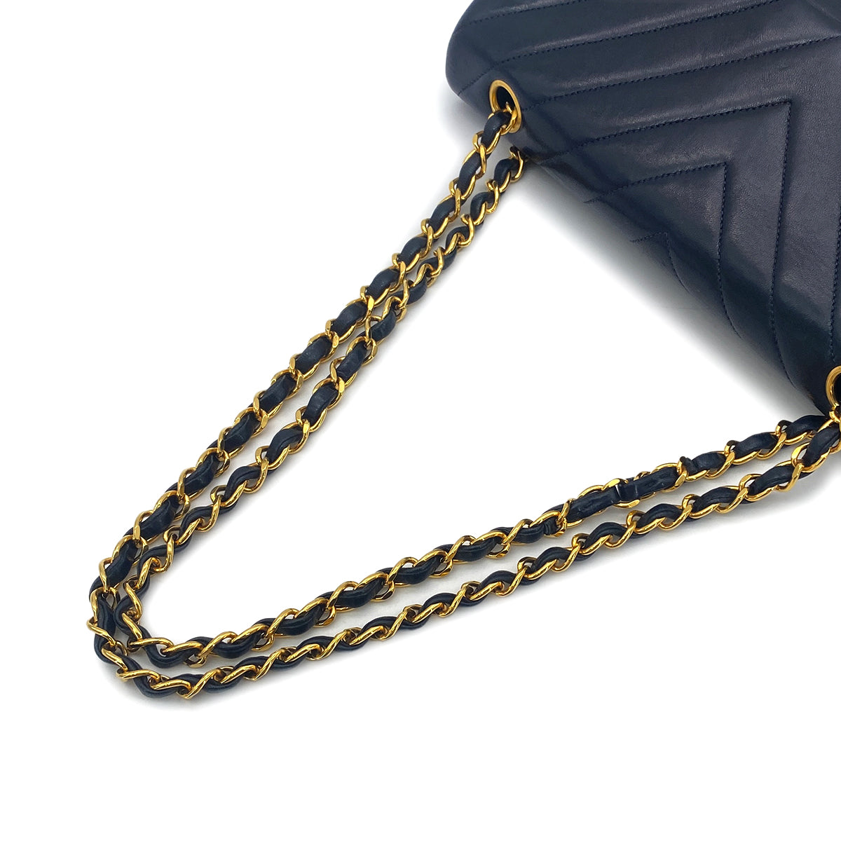 CHANEL VINTAGE CHEVRON CHAIN SHOULDER BAG NAVY LAMB SKIN 90277072