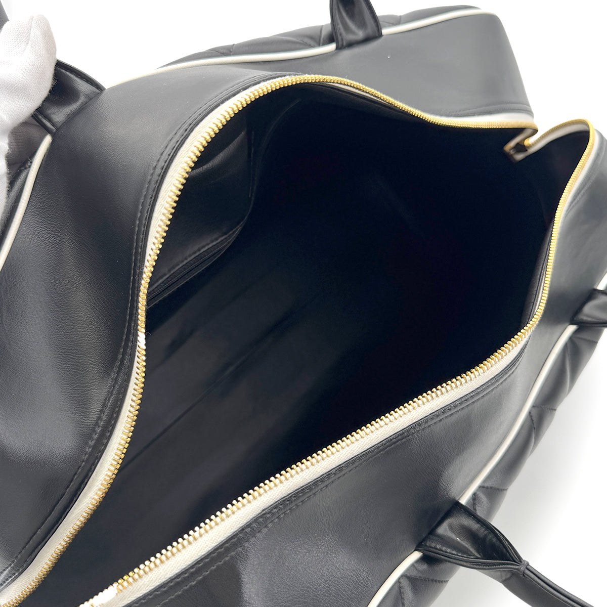 CHANEL VINTAGE LOGO BOWLING HAND BAG BLACK WHITE LEATHER 90277079