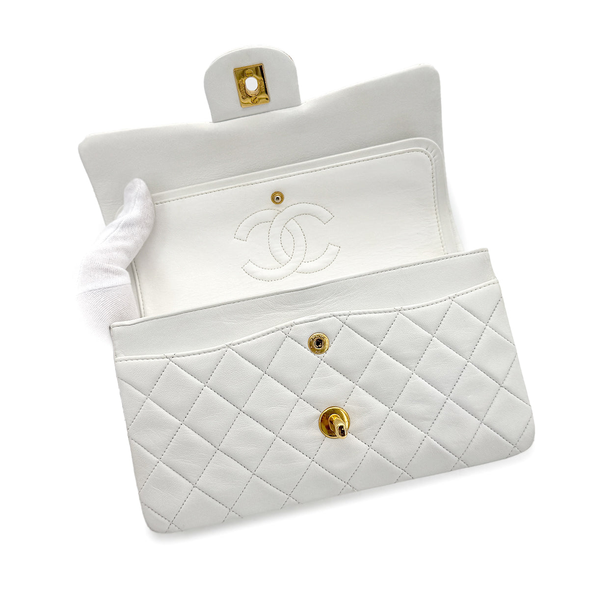CHANEL VINTAGE CLASSIC FLAP SMALL CHAIN SHOULDER BAG WHITE LAMB SKIN 90277236