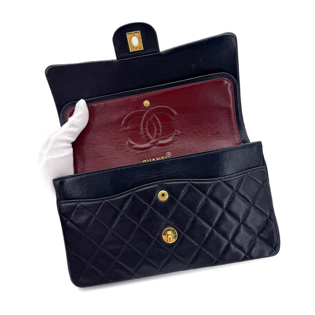 CHANEL VINTAGE CLASSIC FLAP MEDIUM CHAIN SHOULDER BAG NAVY LAMB SKIN 90278492