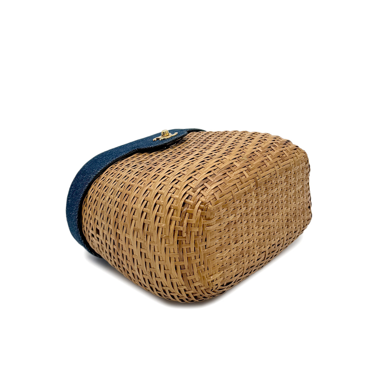 CHANEL VINTAGE CHAIN SHOULDER BASKET BAG BEIGE BLUE DENIM RATTAN 90278583