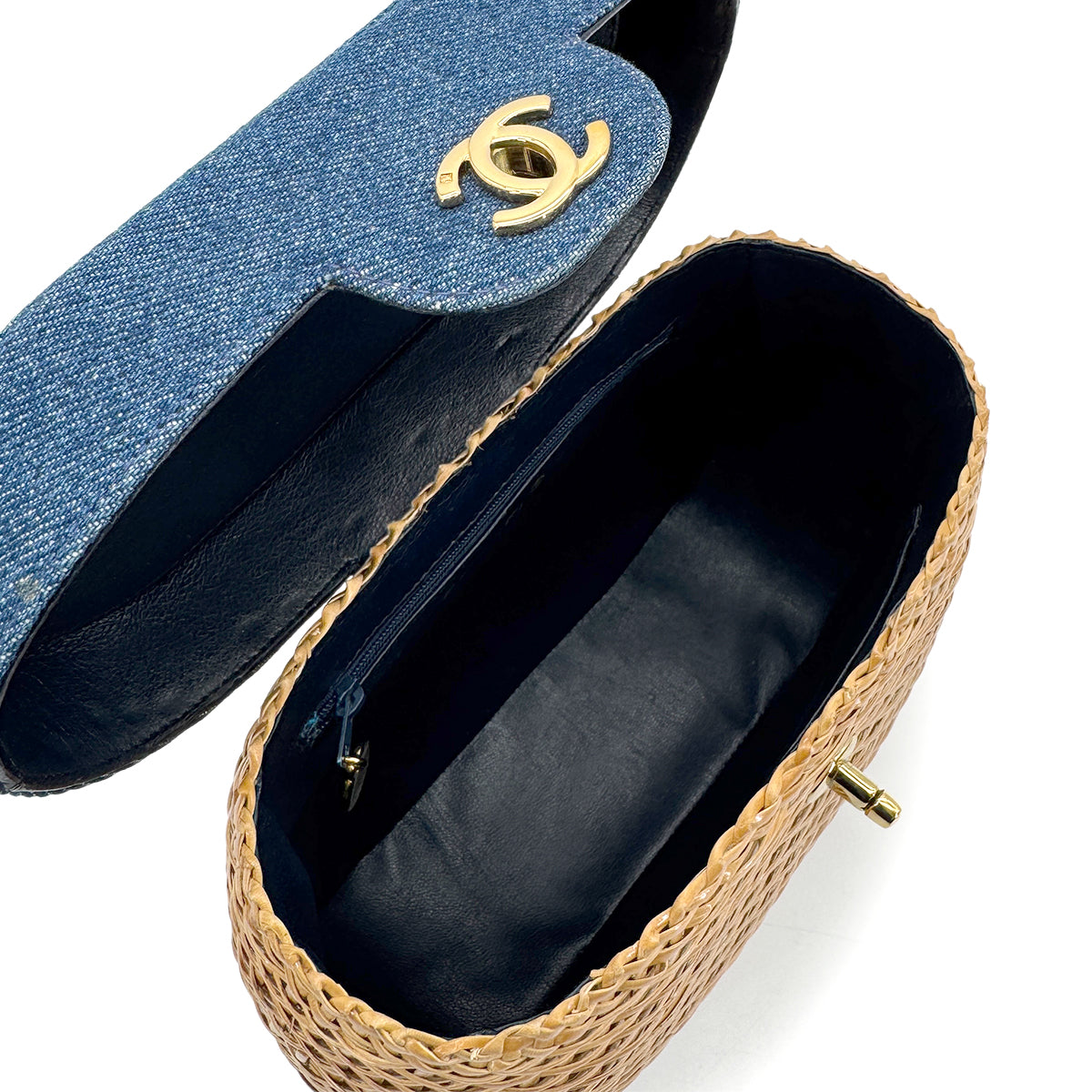 CHANEL VINTAGE CHAIN SHOULDER BASKET BAG BEIGE BLUE DENIM RATTAN 90278583