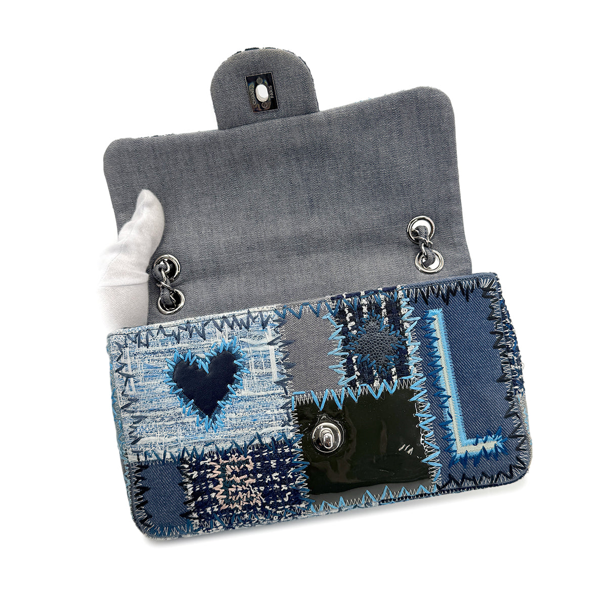 CHANEL CHAIN SHOULDER BAG PATCHWORK BLUE DENIM 90279797