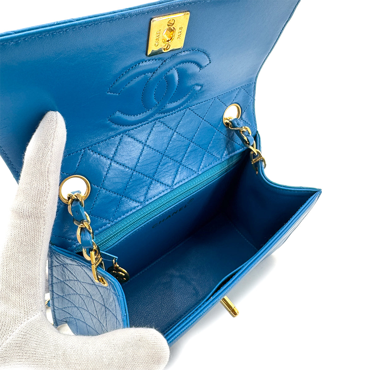 CHANEL VINTAGE MATELASSE CHAIN SHOULDER BAG BLUE LAMB SKIN 90279944