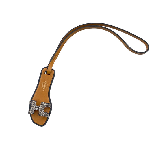 HERMES BAG CHARM ORAN NANO DESERT NATUREL SABLE NOIR LIZARD VEAU BUTLER VACHE HUNTER 90279952