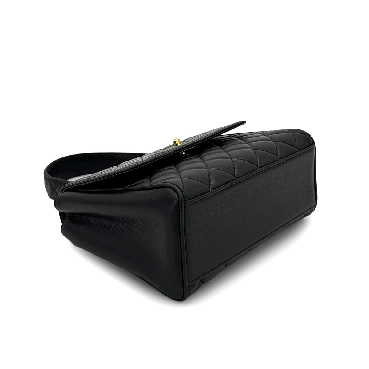 CHANEL VINTAGE MATELASSE HAND BAG BLACK LAMB SKIN 90280463