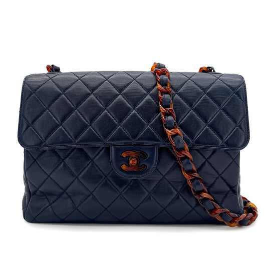 CHANEL VINTAGE MATELASSE TORTOISESHELL CHAIN SHOULDER BAG NAVY LAMB SKIN 90280642
