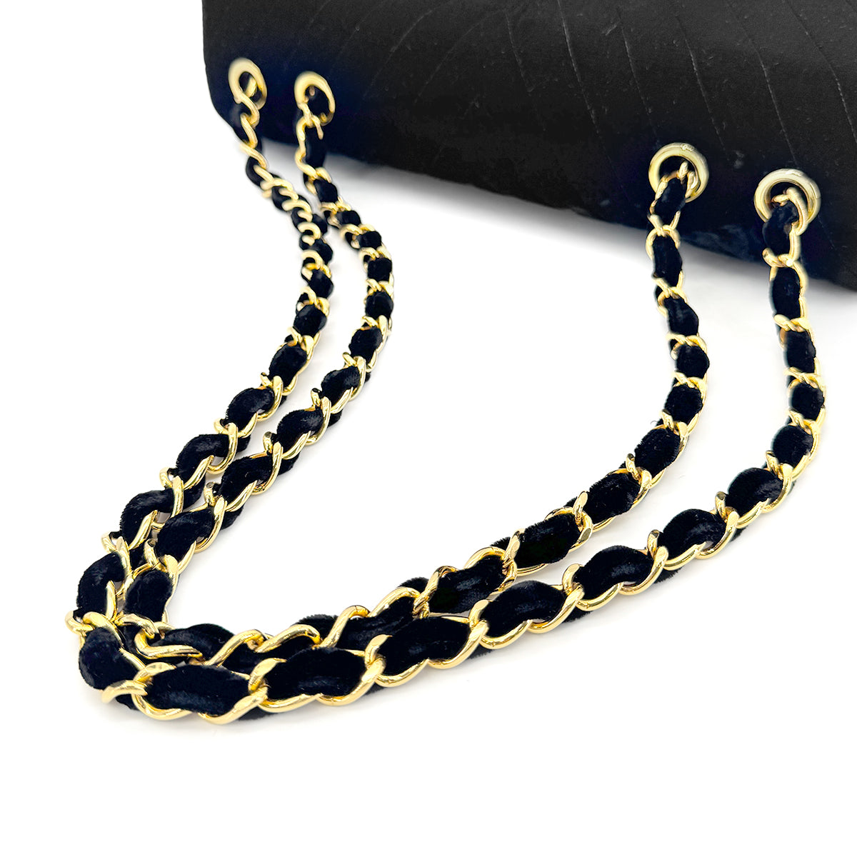 CHANEL VINTAGE CHEVRON CHAIN SHOULDER BAG BLACK VELOR 90280645