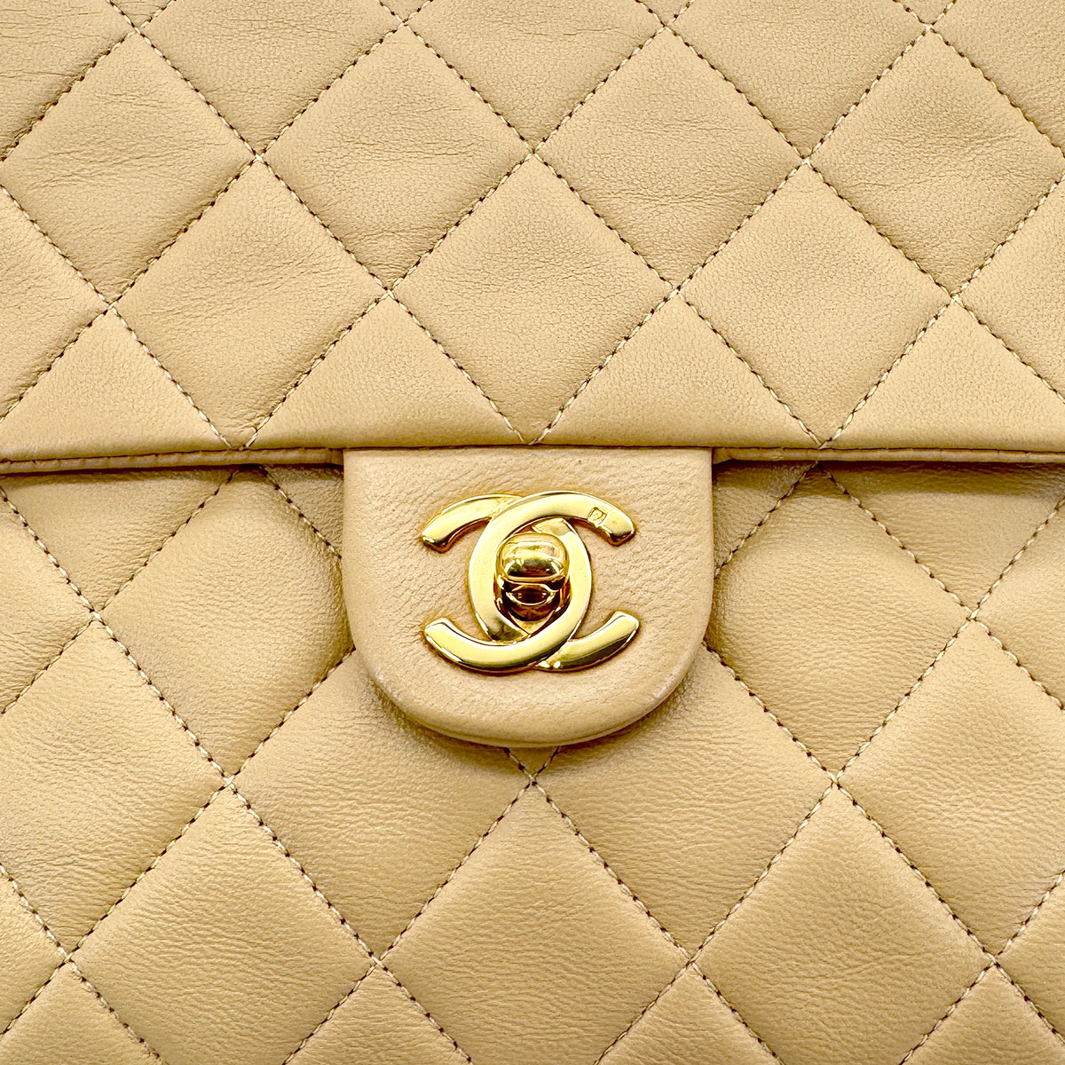 CHANEL VINTAGE MINI SQUARE 20 CHAIN SHOULDER BAG BEIGE LAMB SKIN 90280708