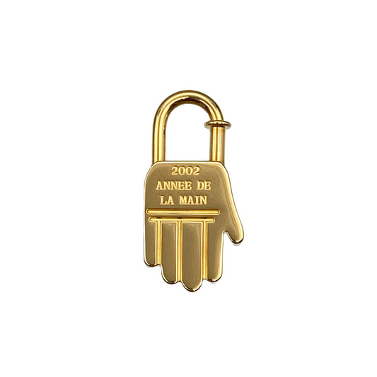 HERMES CADENA CHARM LA MAIN HAND 2002 GOLD ACCESSORY 90281179