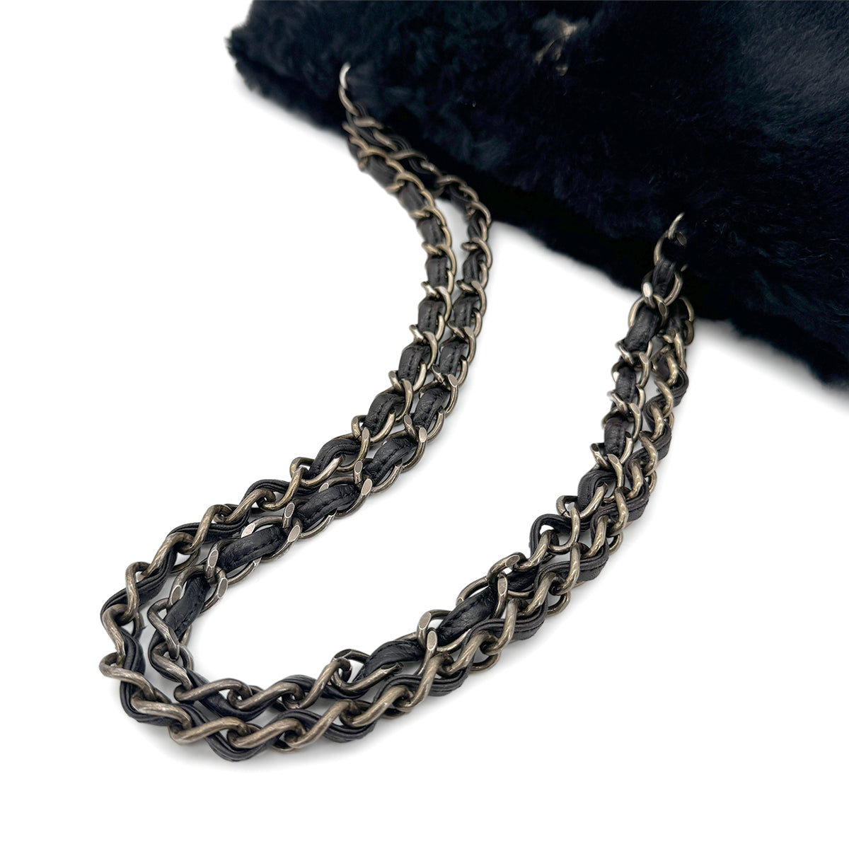 CHANEL VINTAGE CHAIN SHOULDER BAG BLACK FUR LEATHER 90281236