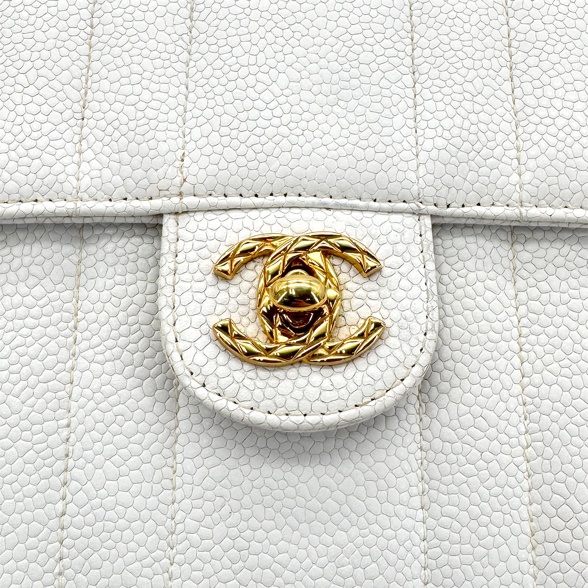 CHANEL VINTAGE MADEMOISELLE BIJOU CHAIN SHOULDER BAG WHITE CAVIAR SKIN 90281244