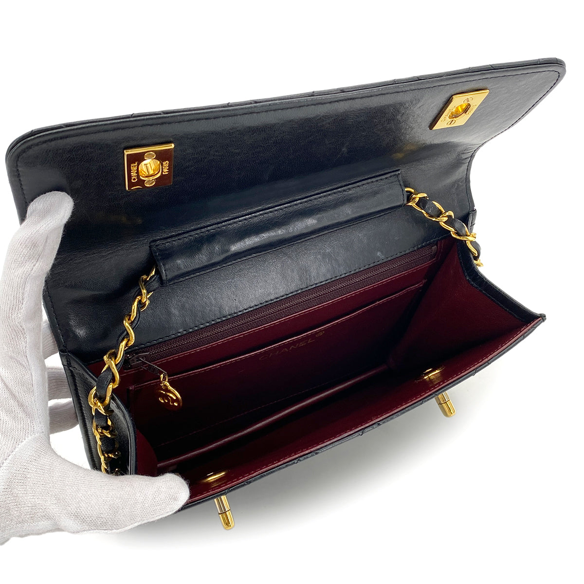 CHANEL VINTAGE DOUBLE TURN LOCK CHAIN SHOULDER BAG BLACK LAMB SKIN 90281249