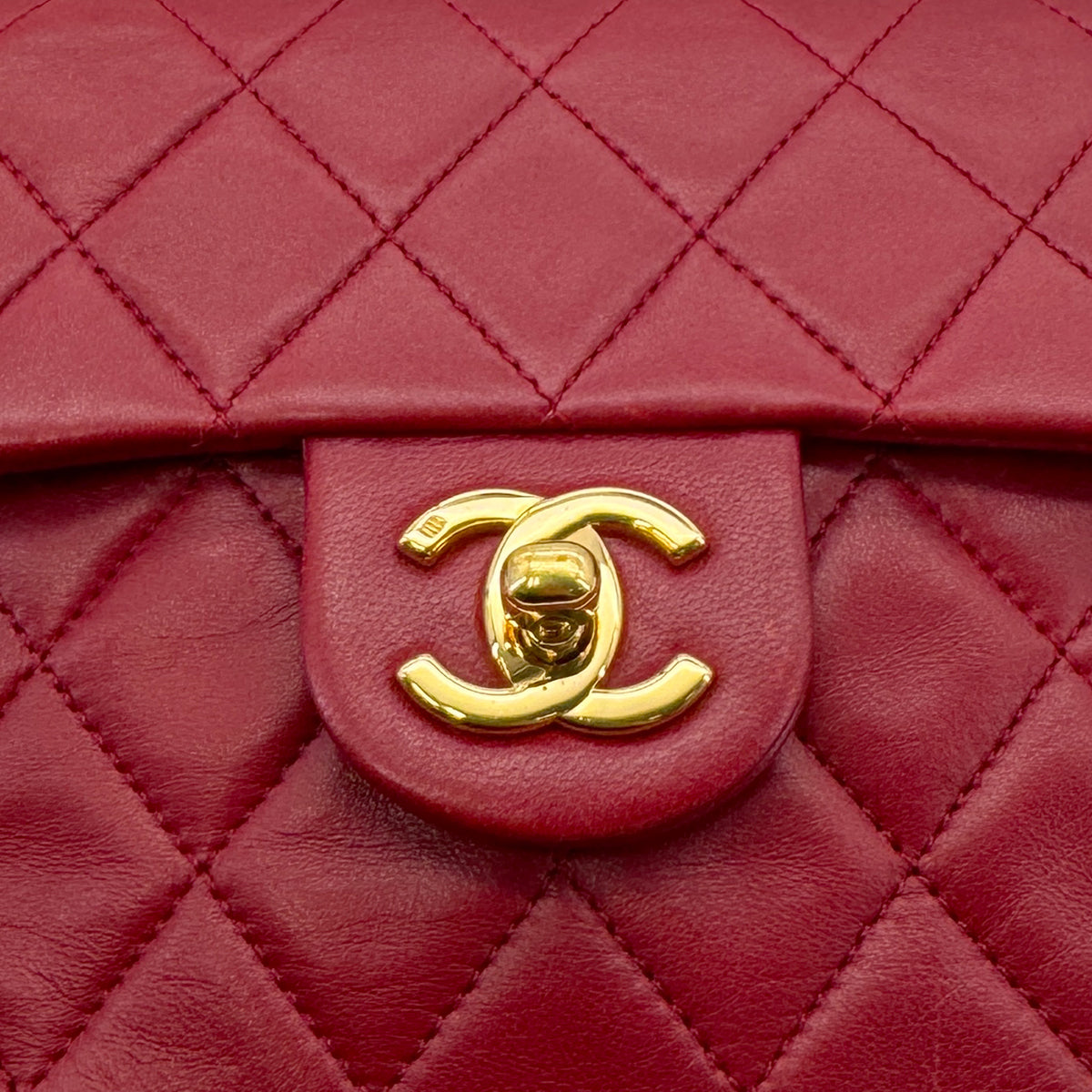 CHANEL VINTAGE MINI SQUARE 17 CHAIN SHOULDER BAG RED LAMB SKIN 90281834