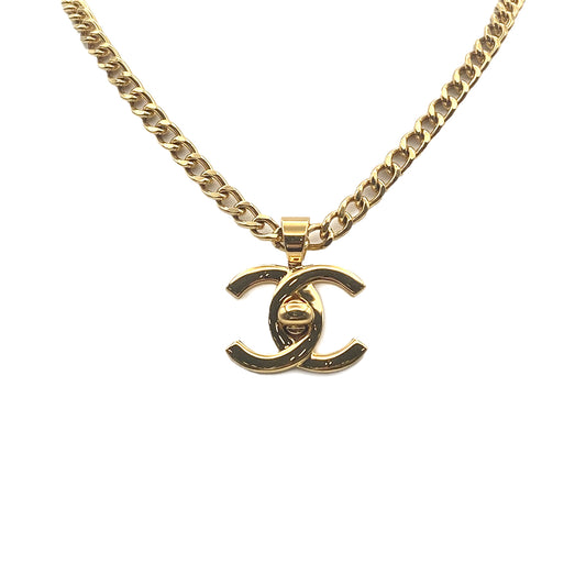 CHANEL VINTAGE NECKLACE COCOMARK TURN LOCK ACCESSORY 96P 90282102