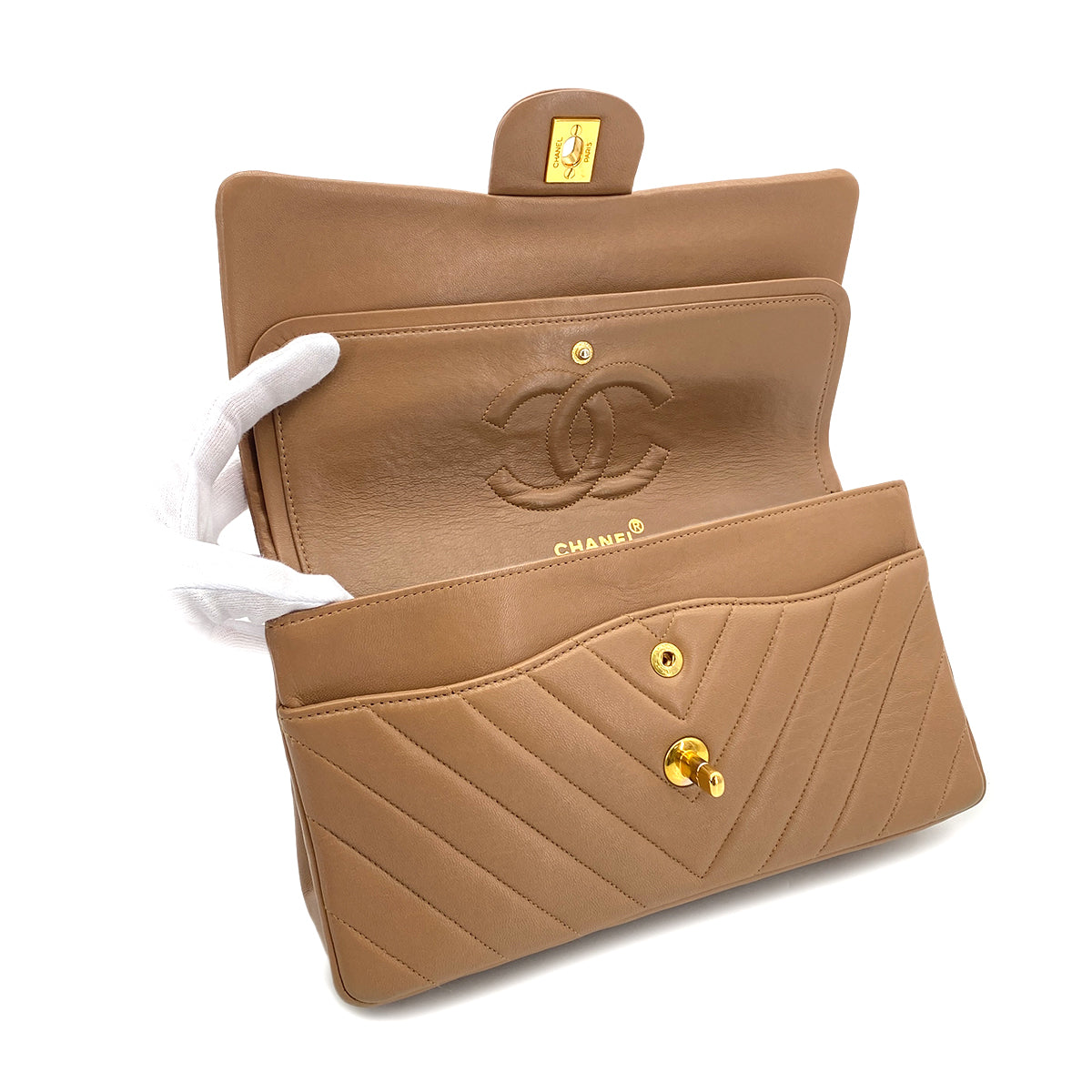 CHANEL VINTAGE CHEVRON V STITCH CHAIN SHUOLDER BAG BEIGE PINK LAMB SKIN 90282276