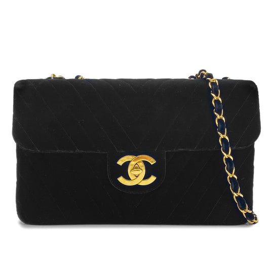 CHANEL VINTAGE CHEVRON CHAIN SHOULDER BAG BLACK VELOR 90282750