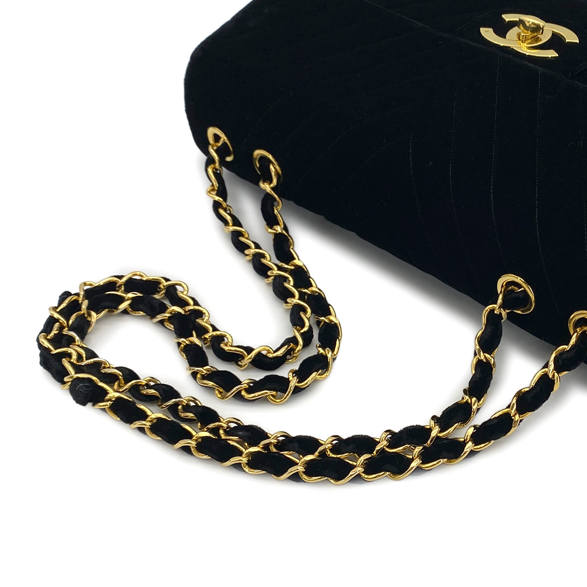 CHANEL VINTAGE CHEVRON CHAIN SHOULDER BAG BLACK VELOR 90282750
