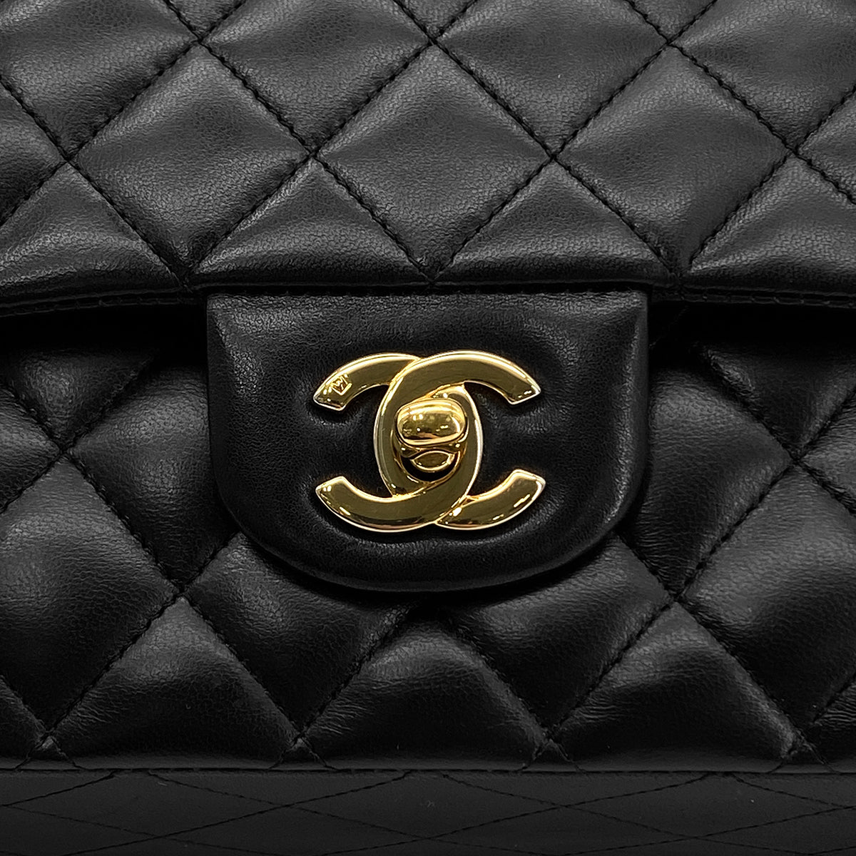 CHANEL VINTAGE CLASSIC FLAP MEDIUM CHAIN SHOULDER BAG BLACK LAMB SKIN 90282755
