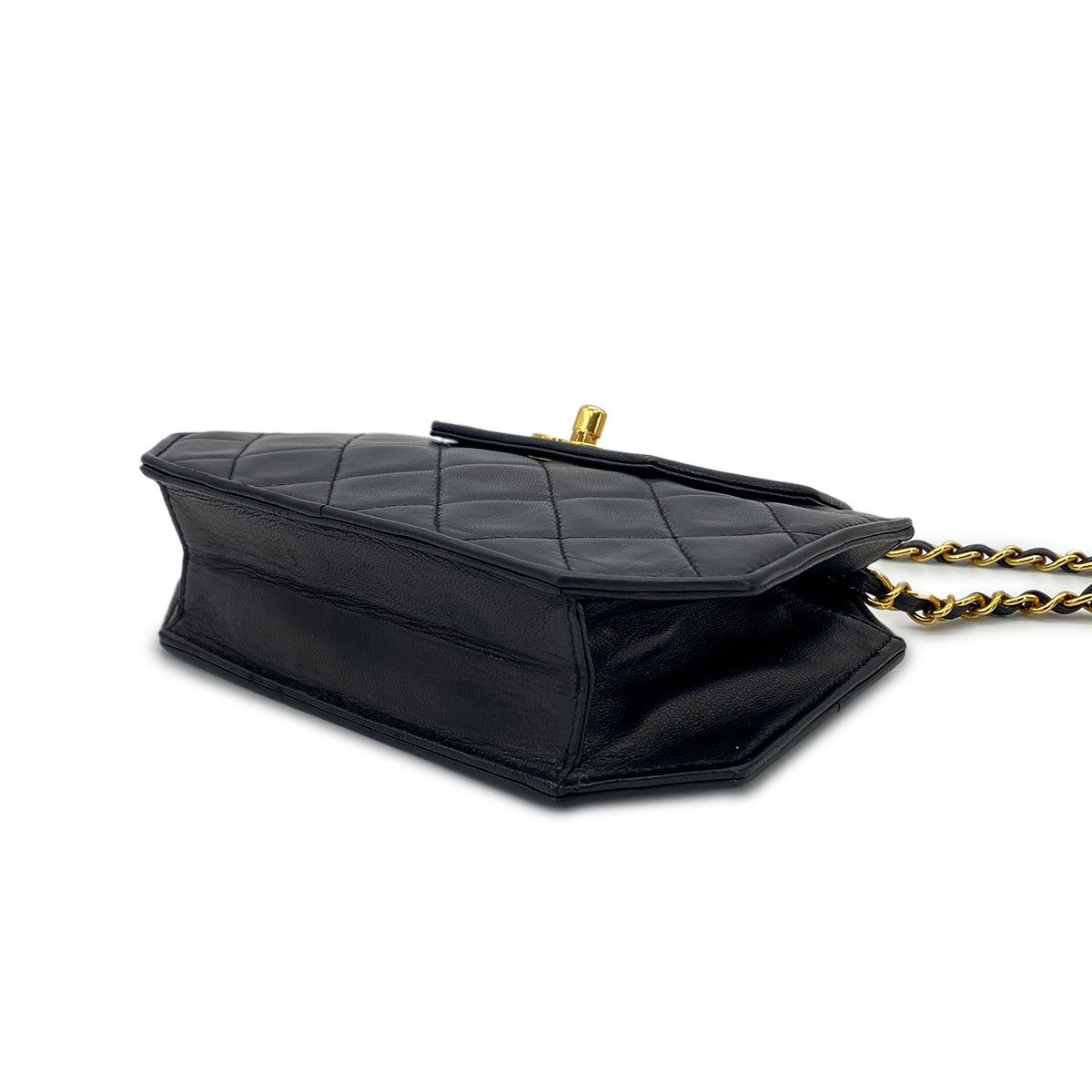 CHANEL VINTAGE MATELASSE CHAIN SHOULDER BAG BLACK LAMB SKIN 90283111