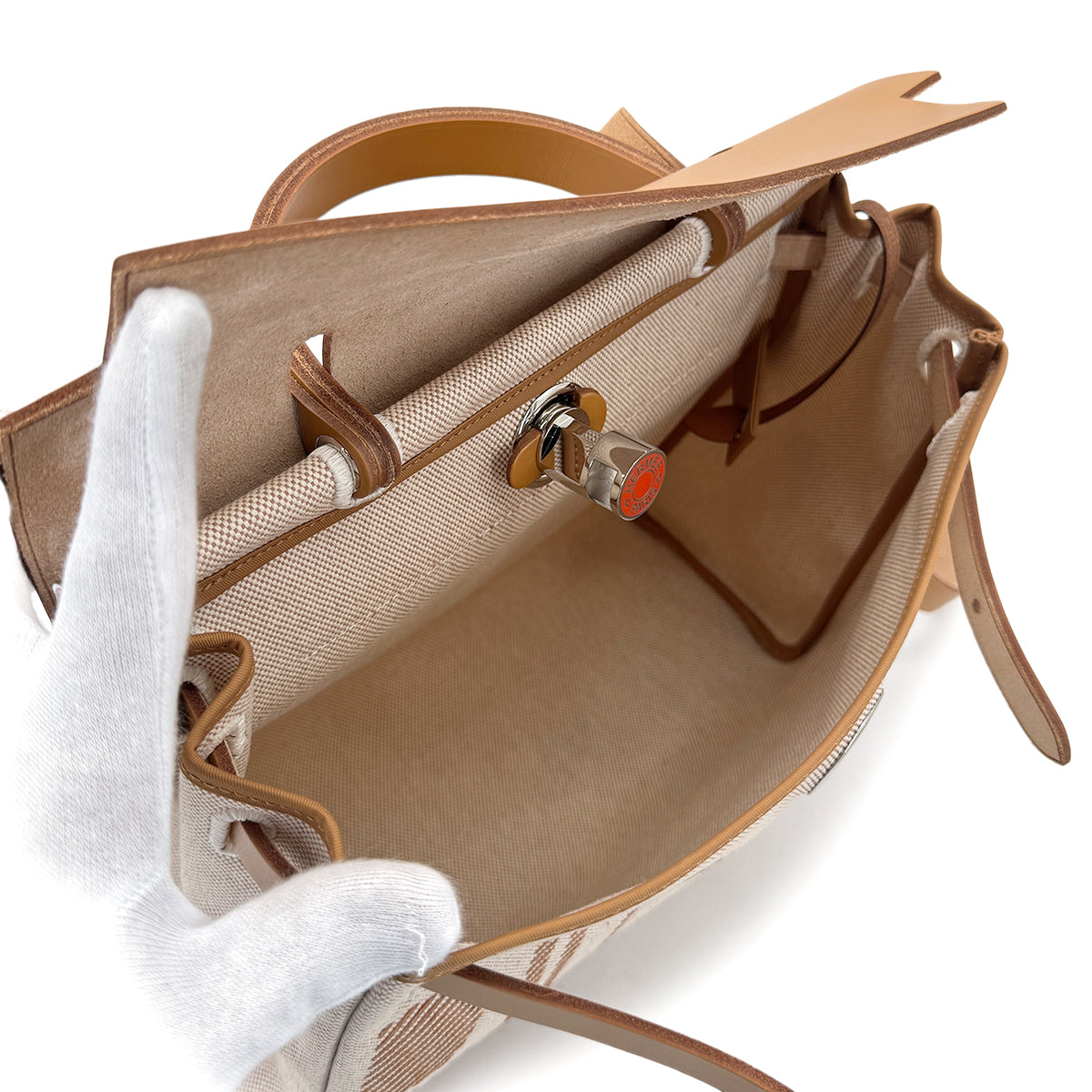 HERMES HERBAG ZIP PM 31 BRIDES DE GALA TOTE SHOULDER BAG NATUREL SABLE ECRU VACHE HUNTER TOILE H RELIEF Z SHW 90283116