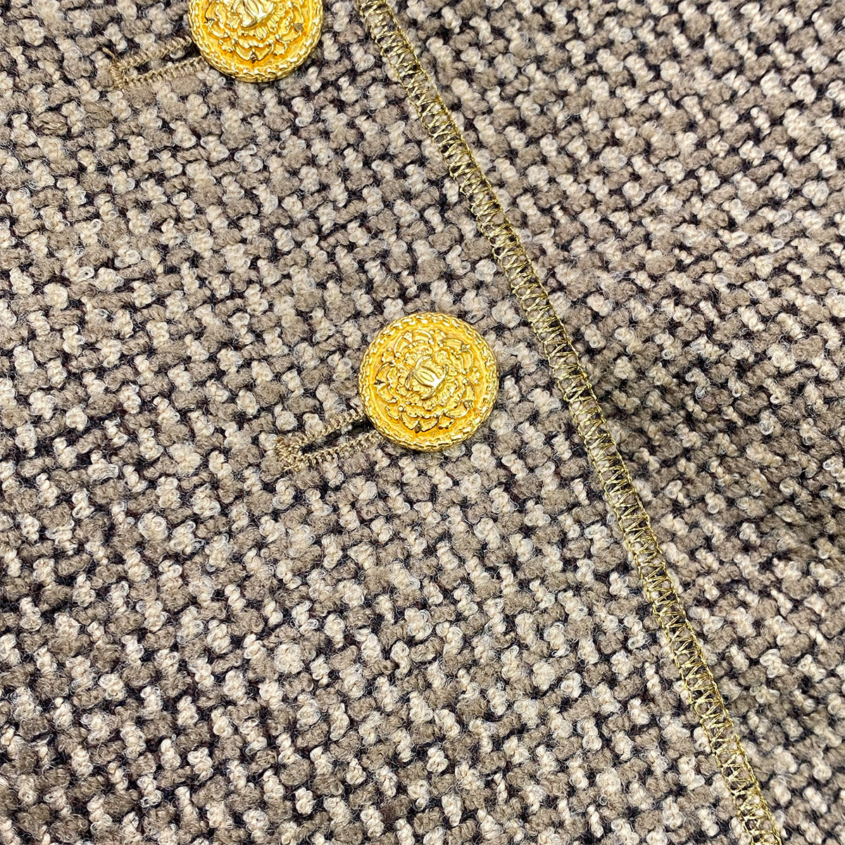 CHANEL VINTAGE JACKET TOPS SKIRT SET COCO BUTTON GOLD BEIGE WOOL 38 96A RTW 90283145