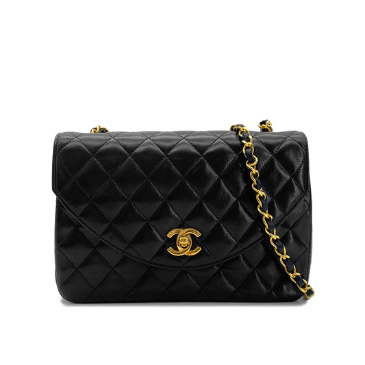 CHANEL VINTAGE MATELASSE HALF MOON CHAIN SHOULDER BAG BLACK LAMB SKIN 90283593