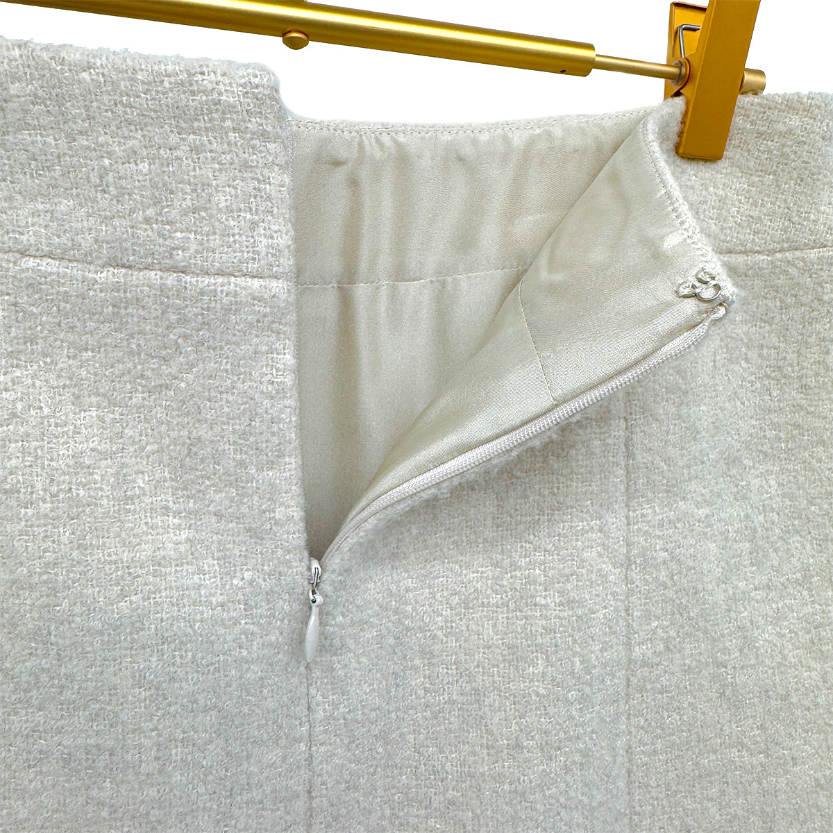 CHANEL VINTAGE COCOMARK TRAPEZOID SKIRT WHITE BLACK WOOL 38 03A RTW 90283636