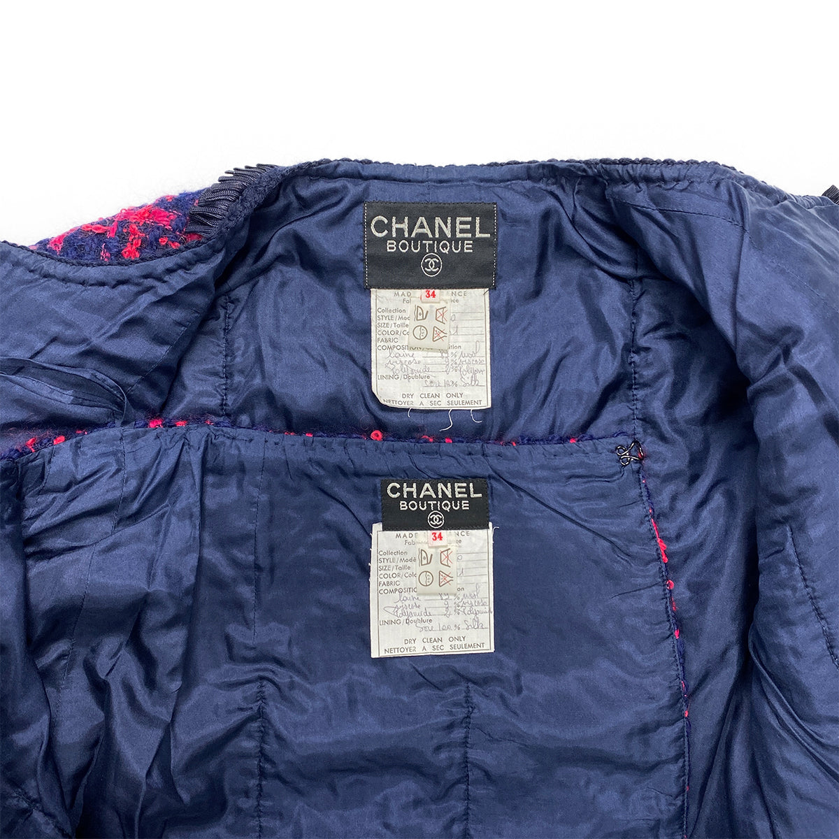 CHANEL VINTAGE JACKET SKIRT SET COCO BUTTON RED TWEED 34 RTW 90284001