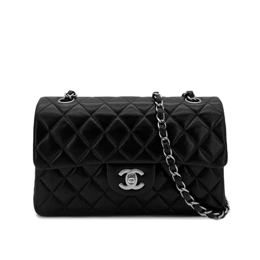 CHANEL VINTAGE CLASSIC FLAP SMALL CHAIN SHOULDER BAG BLACK LAMB SKIN 90284389