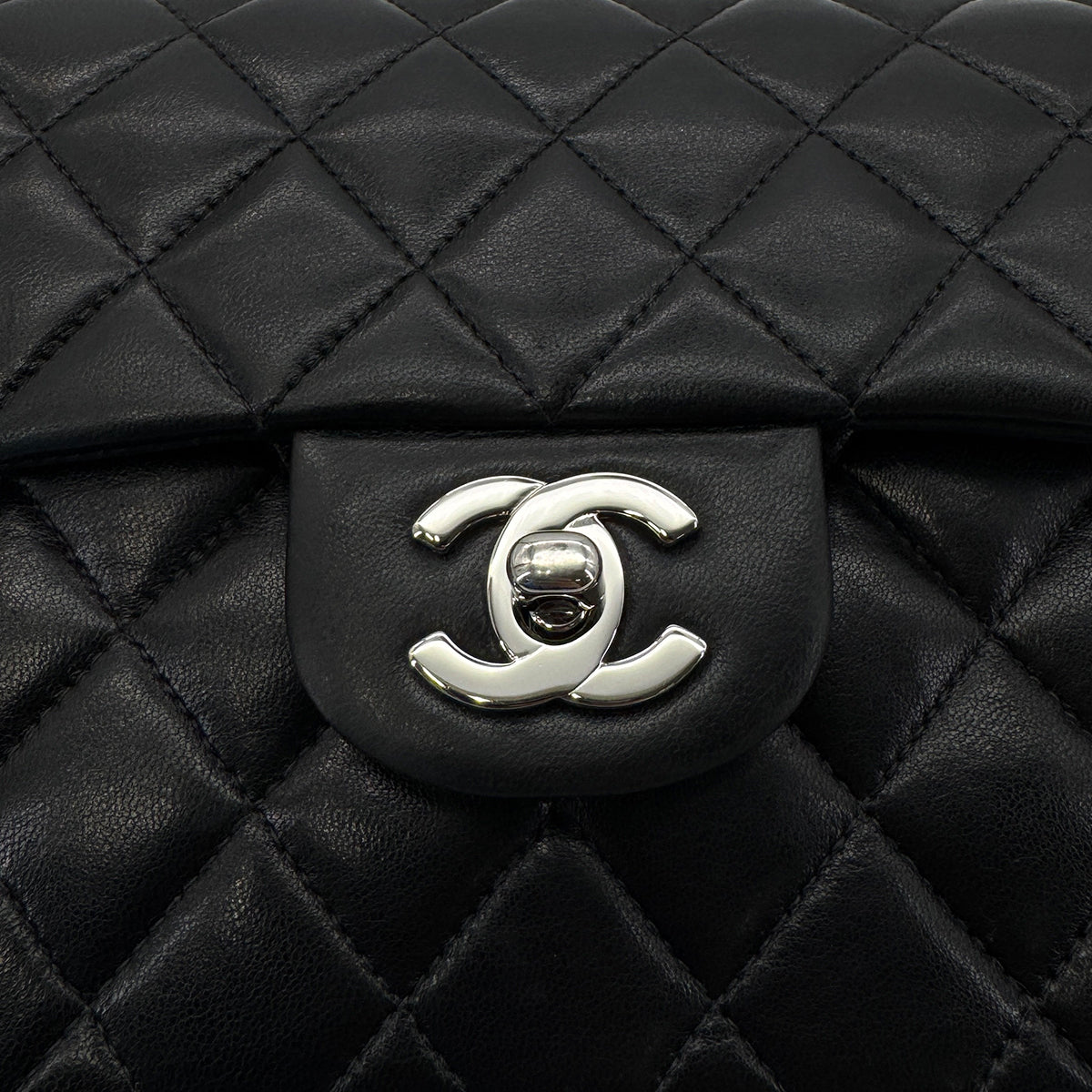 CHANEL VINTAGE CLASSIC FLAP SMALL CHAIN SHOULDER BAG BLACK LAMB SKIN 90284389