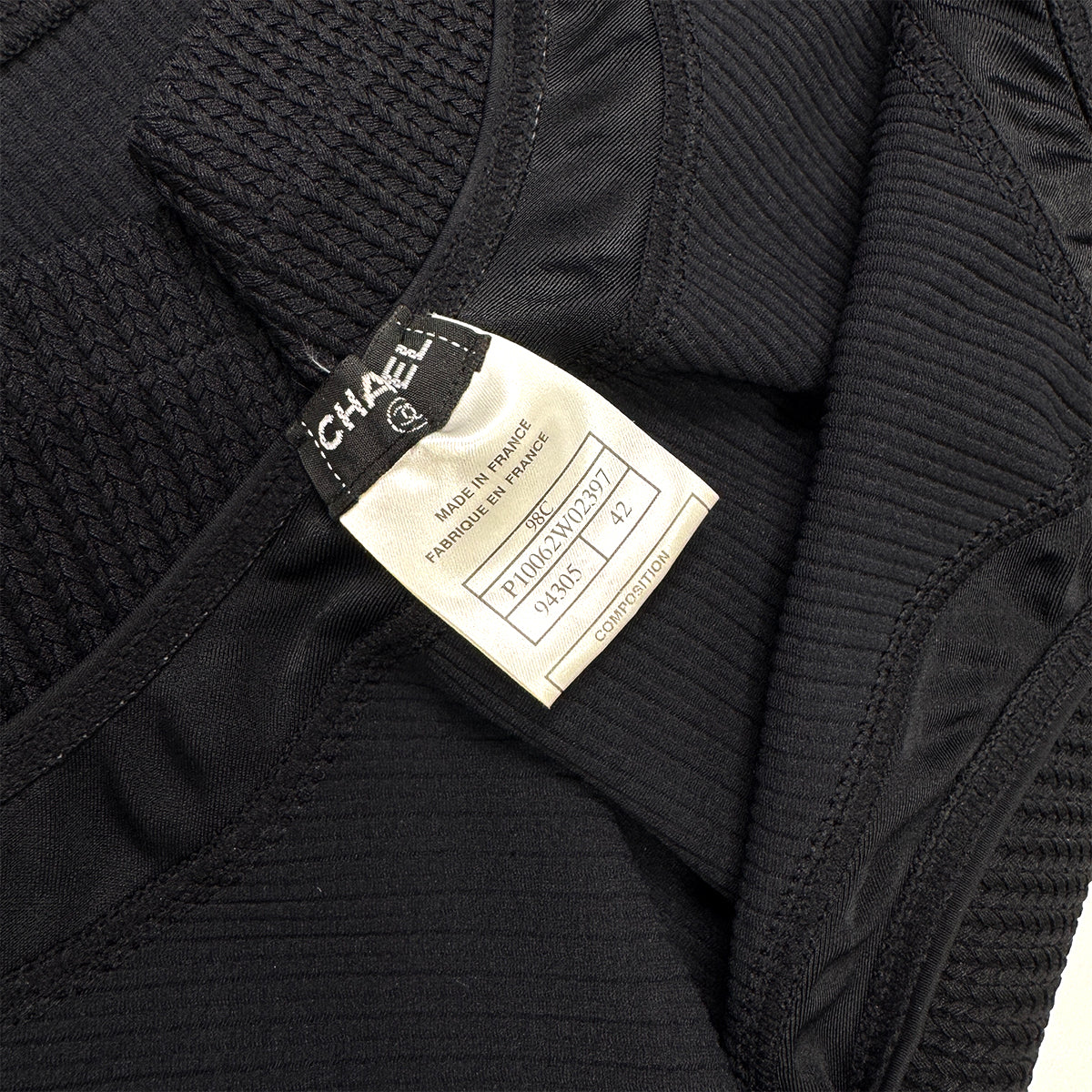 CHANEL VINTAGE COCOMARK SLEEVELESS TOPS BLACK NYLON  42 98C RTW 90284439