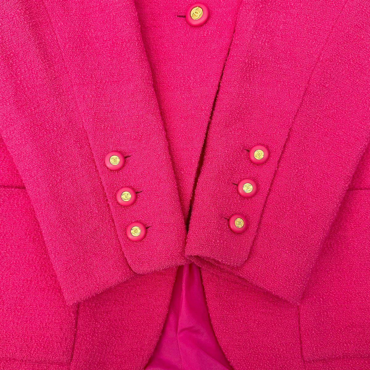 CHANEL VINTAGE COCO BUTTON JACKET PINK WOOL 42 RTW 90284577