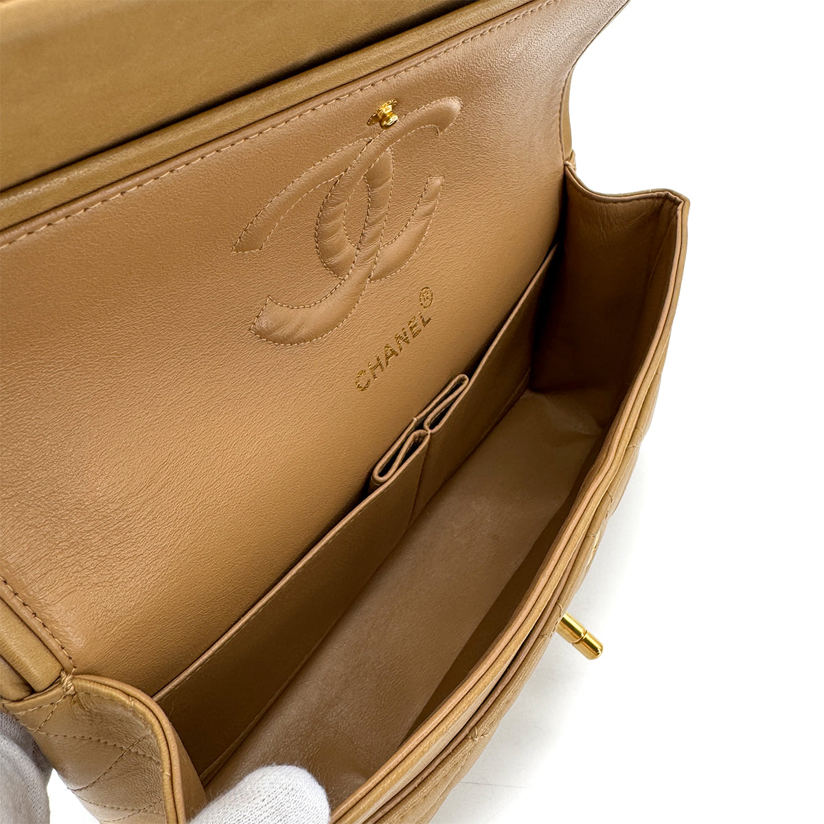 CHANEL VINTAGE CLASSIC FLAP MEDIUM CHAIN SHOULDER BAG BEIGE LAMB SKIN 90284868