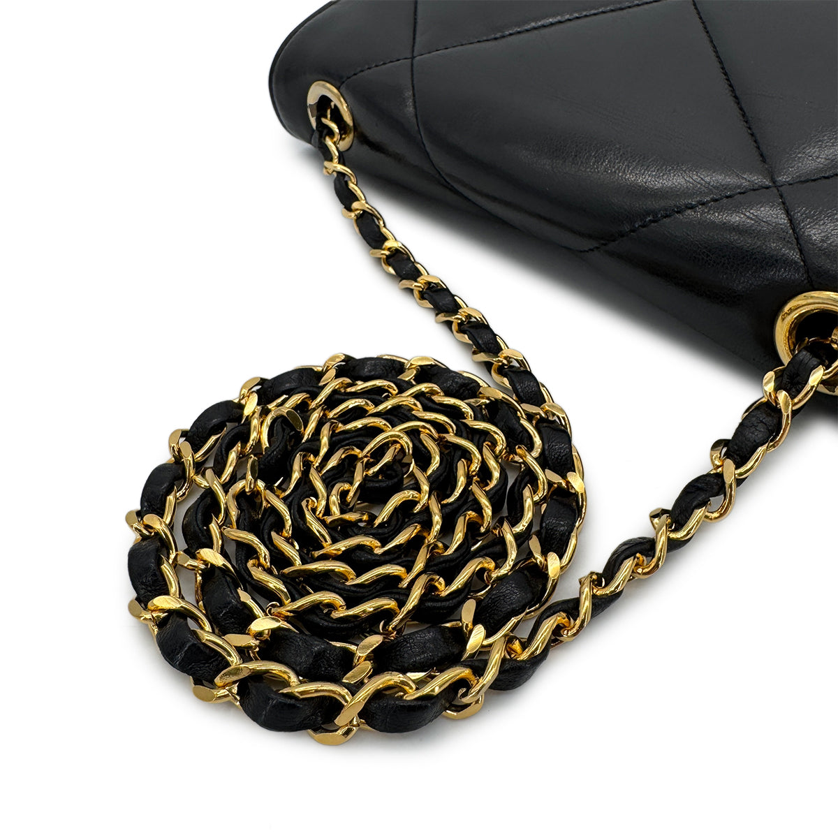 CHANEL VINTAGE MATELASSE TURNLOCK CHAIN SHOULDER BAG BLACK LAMB SKIN 90285151