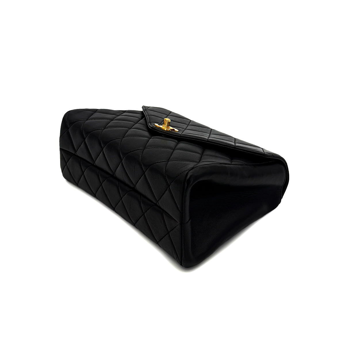 CHANEL VINTAGE MATELASSE TRAPEZOID CHAIN SHOULDER BAG BLACK LAMB SKIN 90285758
