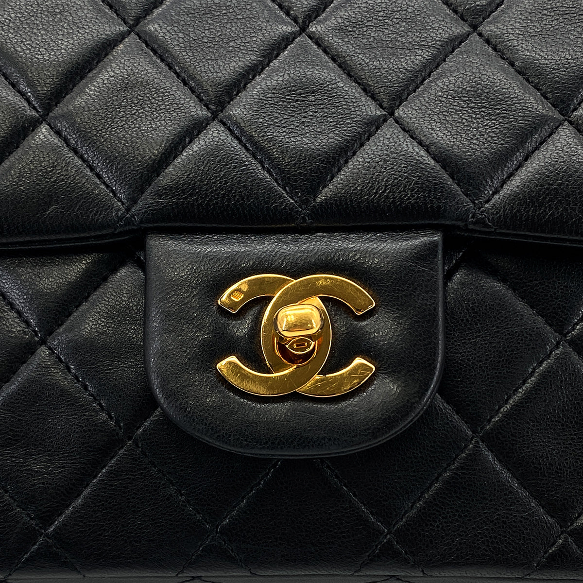 CHANEL VINTAGE CLASSIC FLAP MEDIUM CHAIN SHOULDER BAG BLACK LAMB SKIN 90285933