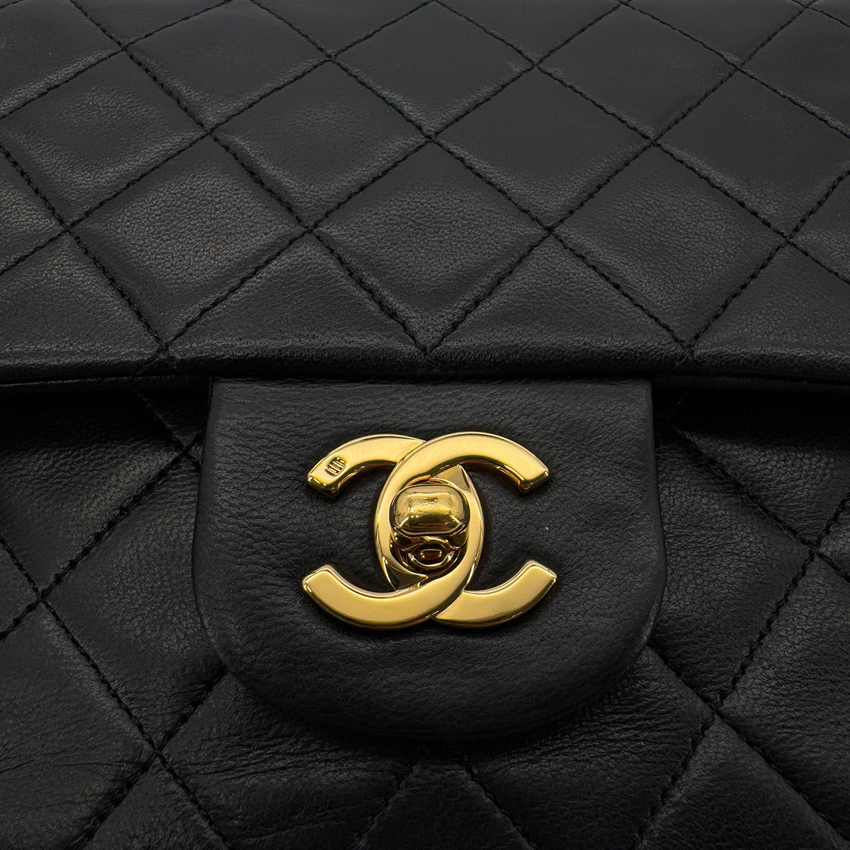 CHANEL VINTAGE CLASSIC FLAP MEDIUM CHAIN SHOULDER BAG BLACK LAMB SKIN 90286192