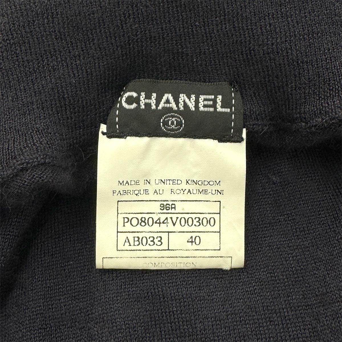 CHANEL VINTAGE TURTLENECK TOPS COCO NAVY CASHMERE 40 96A RTW 90286198