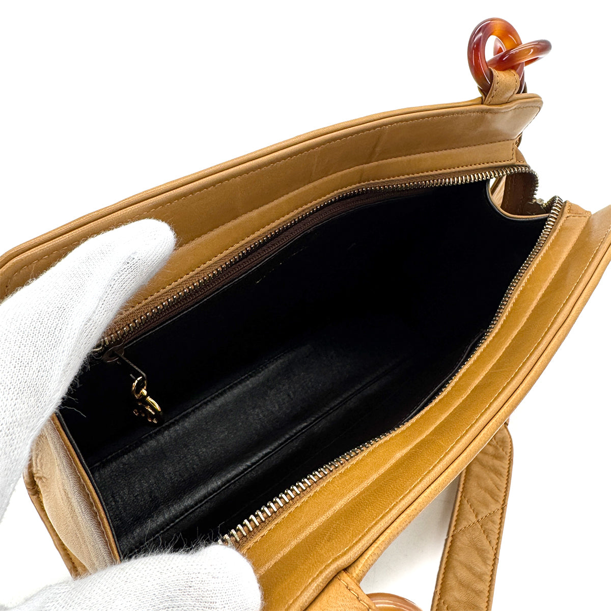 CHANEL VINTAGE MATELASSE TORTOISESHELL CHAIN SHOULDER BAG BEIGE LAMB SKIN 90286567