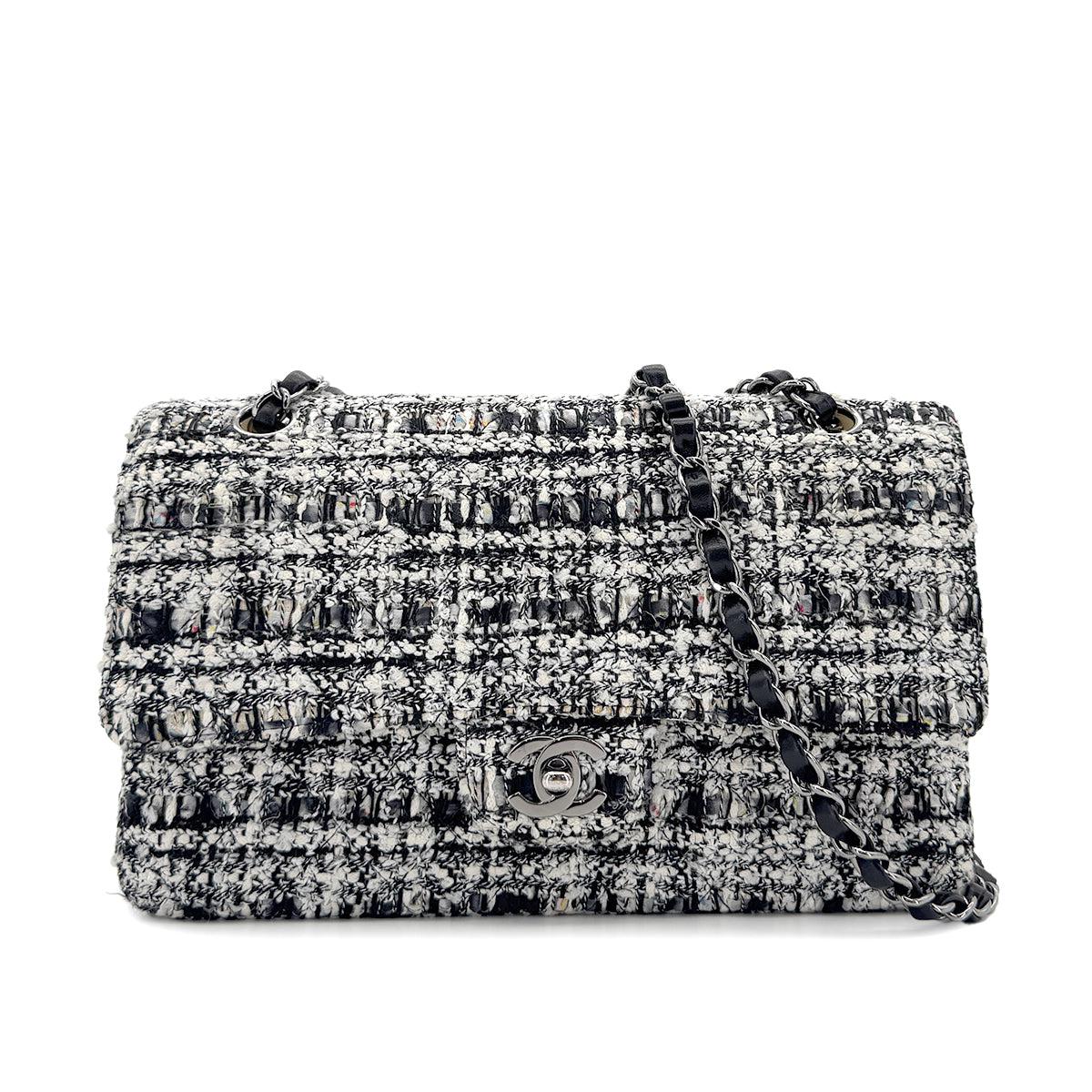 CHANEL VINTAGE MATELASSE CHAIN SHOULDER BAG BLACK WHITE TWEED 90286604