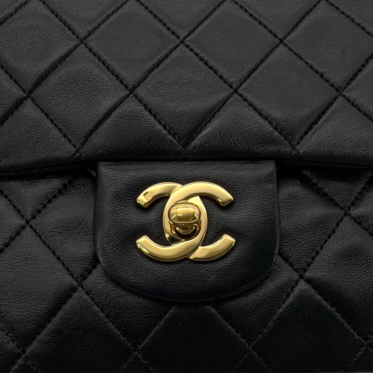 CHANEL VINTAGE CLASSIC FLAP MEDIUM CHAIN SHOULDER BAG BLACK LAMB SKIN 90286862