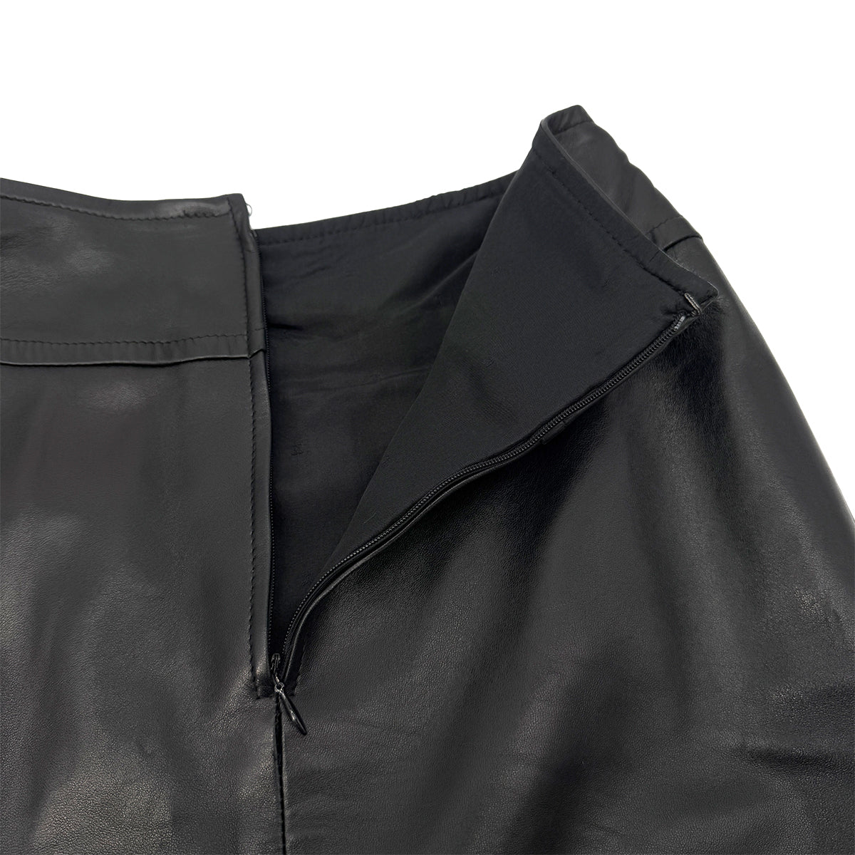CHANEL VINTAGE LEATHER SKIRT WITH GOLD CHAIN HEM BLACK LAMB SKIN 36 RTW 90286886