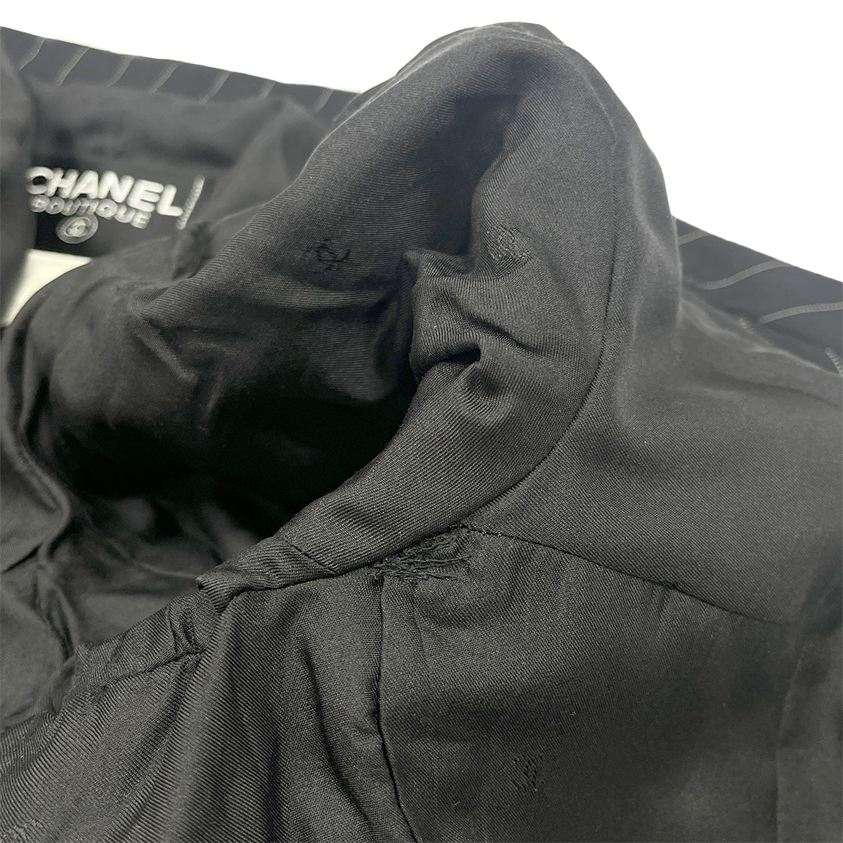 CHANEL VINTAGE COCO BUTTON STRIPE NO-COLLAR JACKET BLACK WOOL 44 96P RTW 90287087