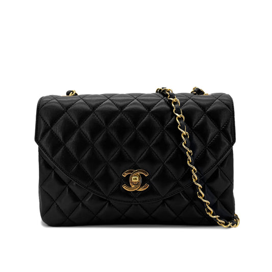 CHANEL VINTAGE MATELASSE HALF MOON CHAIN SHOULDER BAG BLACK LAMB SKIN 90287223