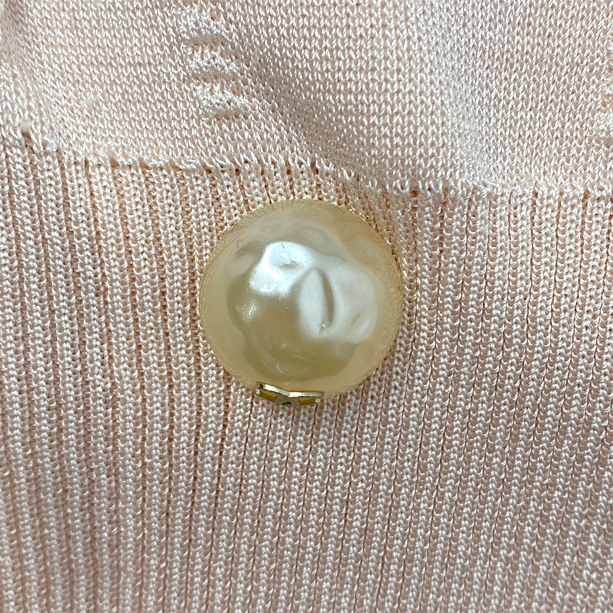 CHANEL COCO FAKEPEARL BUTTON CARDIGAN PINK RAYON 40 P43 RTW 90287724